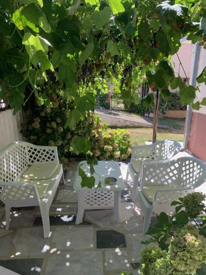 Peštani Villa Lakeview Paradise מראה חיצוני תמונה
