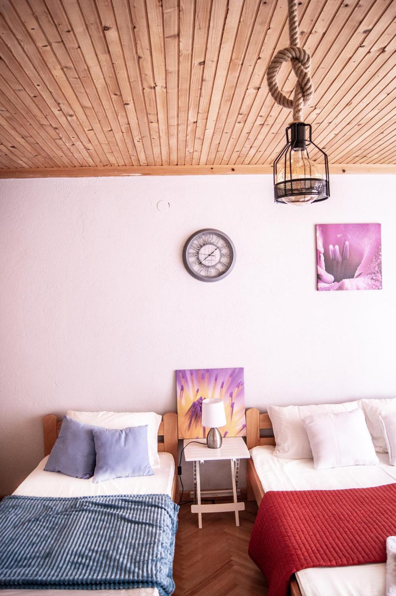 Peštani Villa Lakeview Paradise מראה חיצוני תמונה