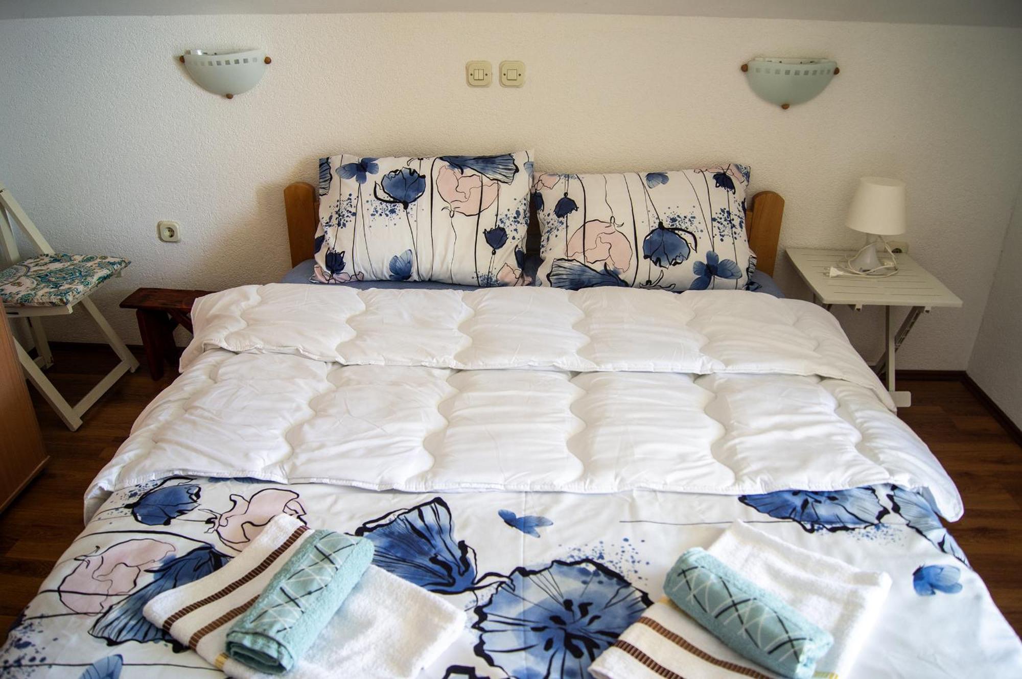 Peštani Villa Lakeview Paradise מראה חיצוני תמונה