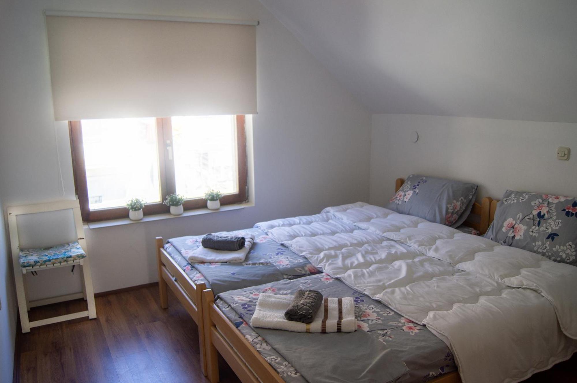Peštani Villa Lakeview Paradise מראה חיצוני תמונה