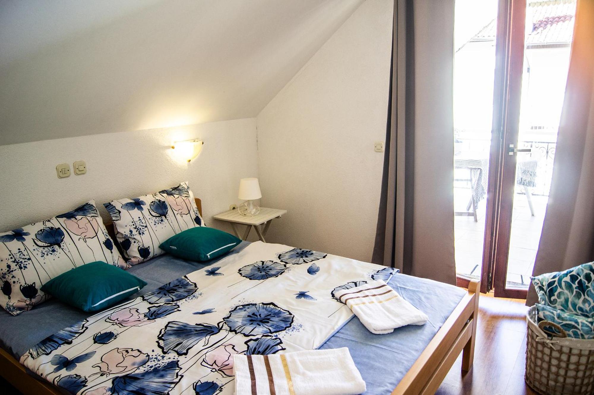 Peštani Villa Lakeview Paradise מראה חיצוני תמונה